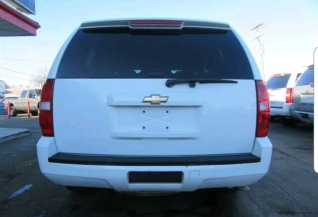 Chevrolet Tahoe 2009 image number 4