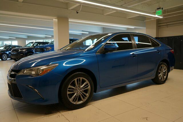 Toyota Camry 2017 image number 27