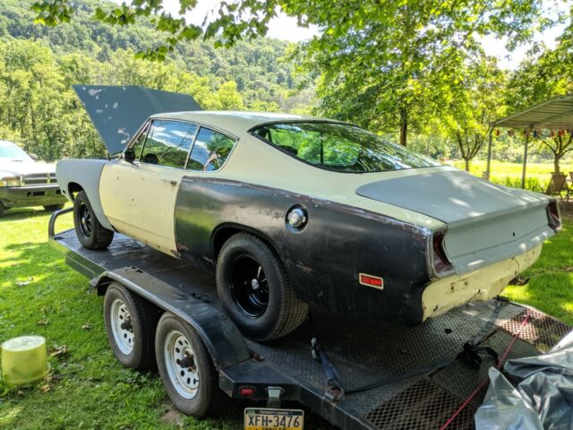 Plymouth Barracuda 1969 image number 2