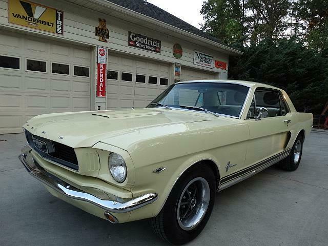 Ford Mustang 1966 image number 2