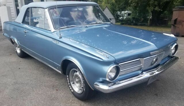 Plymouth Valiant 1965 image number 1