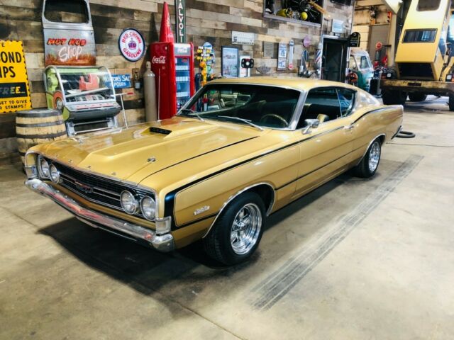 Ford Torino 1968 image number 0