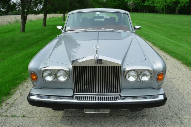 Rolls-Royce Silver Shadow 1979 image number 2