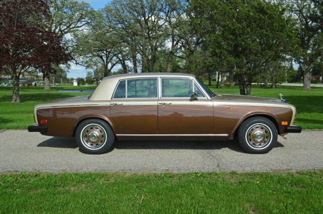 Rolls-Royce Silver Shadow 1977 image number 9