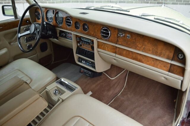 Rolls-Royce Silver Shadow 1979 image number 20