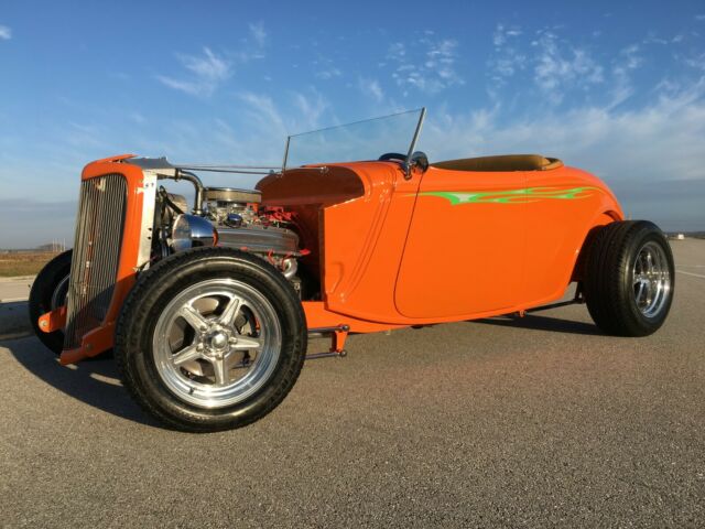 Ford Roadster 1934 image number 0