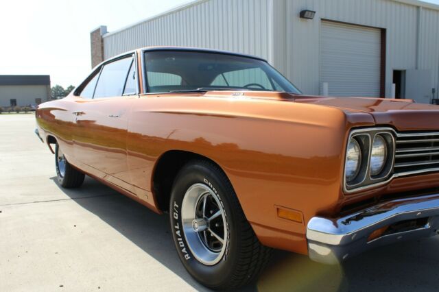 Plymouth Road Runner 1969 image number 23