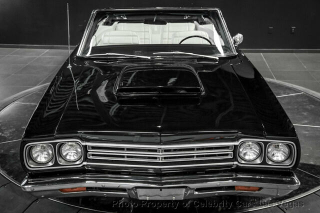 Plymouth Road Runner 1969 image number 21