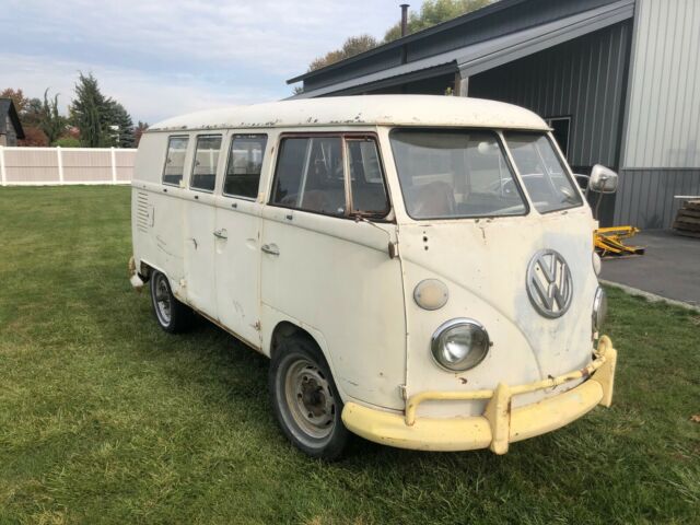 Volkswagen Bus/Vanagon 1966 image number 14