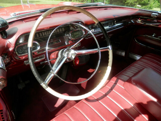 Cadillac DeVille 1957 image number 16