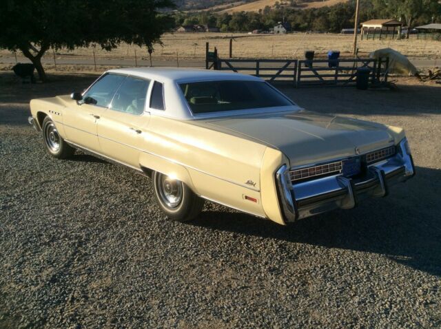 Buick Electra 1975 image number 1