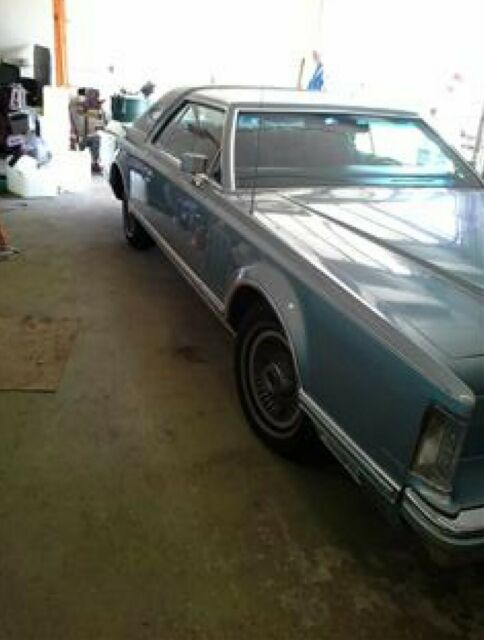 Lincoln Continental 1978 image number 1