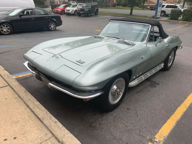 Chevrolet Corvette 1966 image number 1