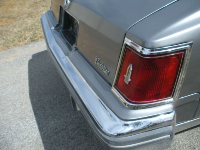 Cadillac Seville 1979 image number 30