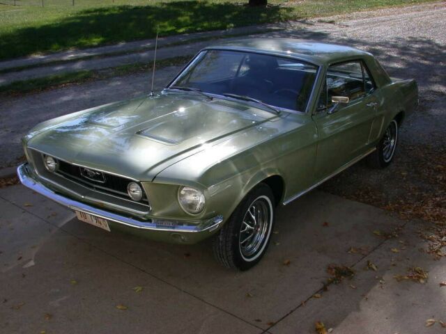 Ford Mustang 1968 image number 28