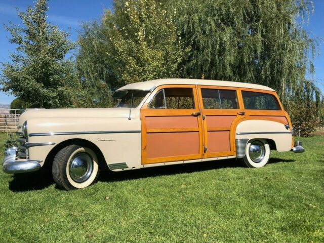 Chrysler Royal Town and Country 4 Door Station Wagon WOODY 1950 image number 24