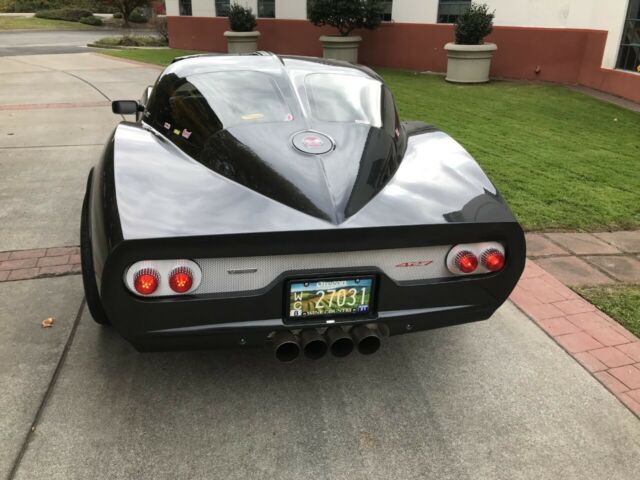 Chevrolet Corvette 1976 image number 42