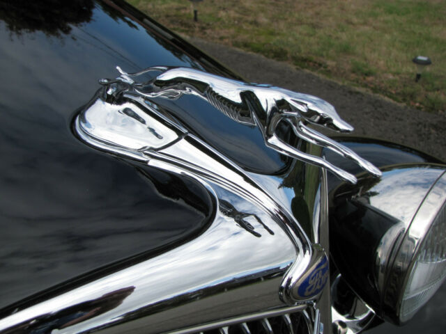 Ford Three Window Coupe 1934 image number 35