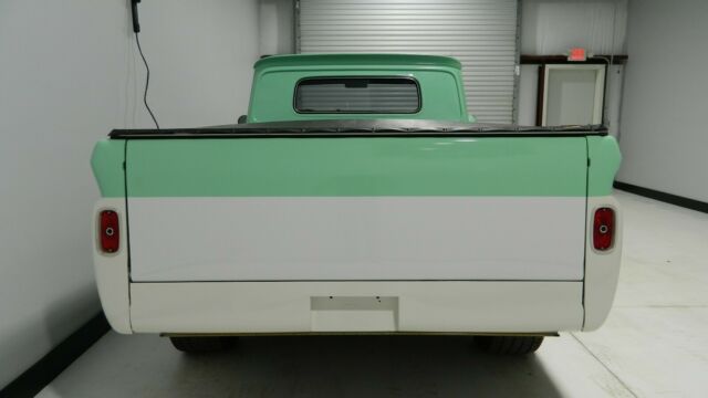 GMC Truck 1960 image number 2