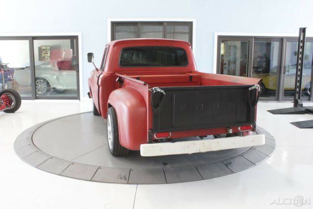 Ford F-100 1963 image number 2