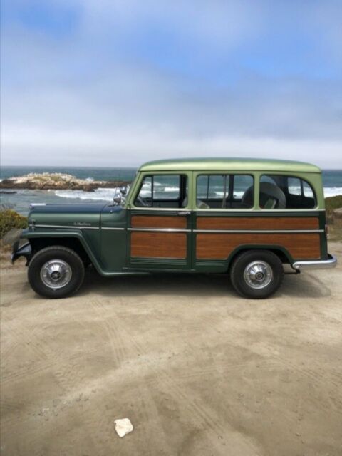 Willys Station Wagon 1959 image number 1