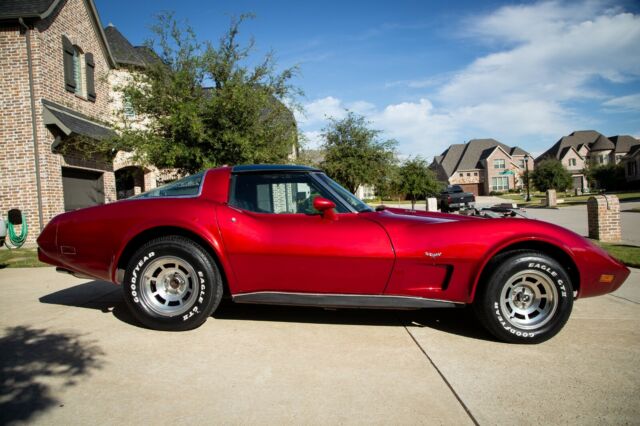 Chevrolet Corvette 1979 image number 0