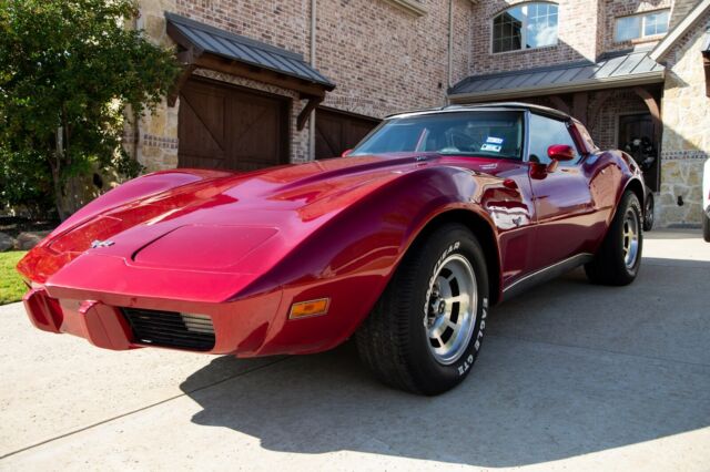 Chevrolet Corvette 1979 image number 2