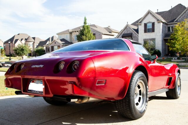 Chevrolet Corvette 1979 image number 26