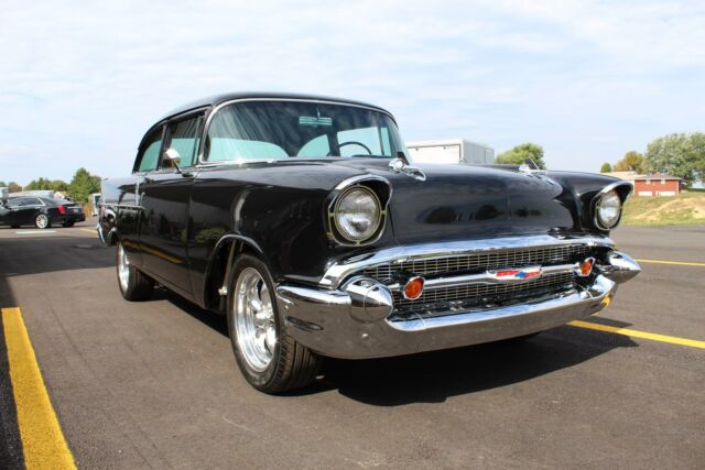 Chevrolet Bel Air/150/210 1957 image number 27