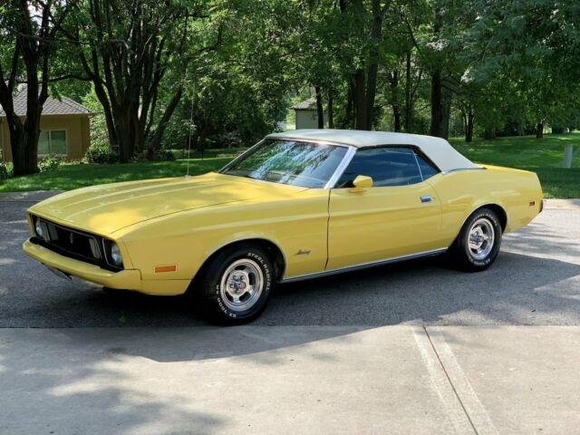 Ford Mustang 1973 image number 0