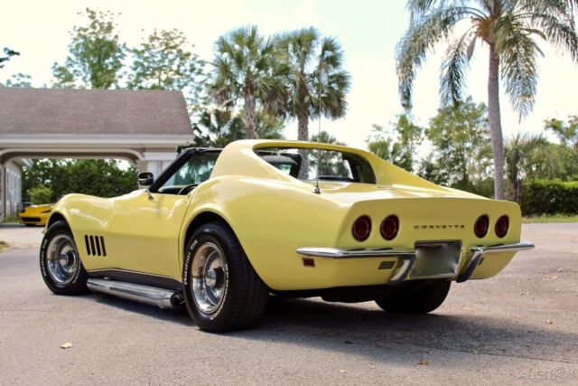 Chevrolet Corvette 1968 image number 32