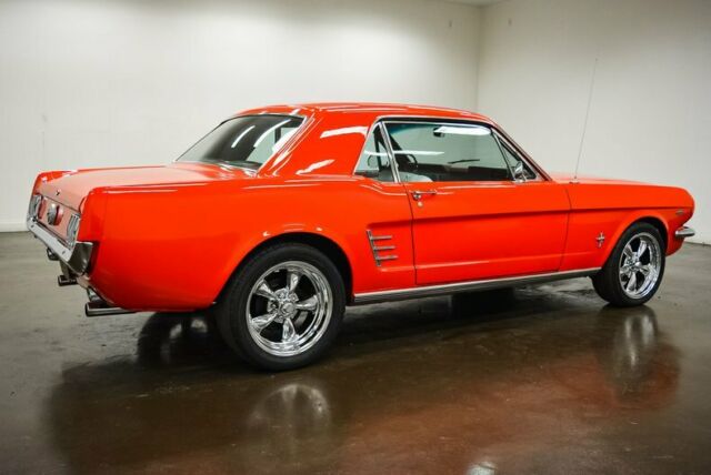 Ford Mustang 1966 image number 6