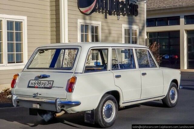 Lada VAZ 2102 1978 image number 6