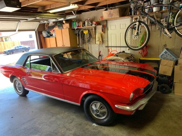 Ford Mustang 1966 image number 10