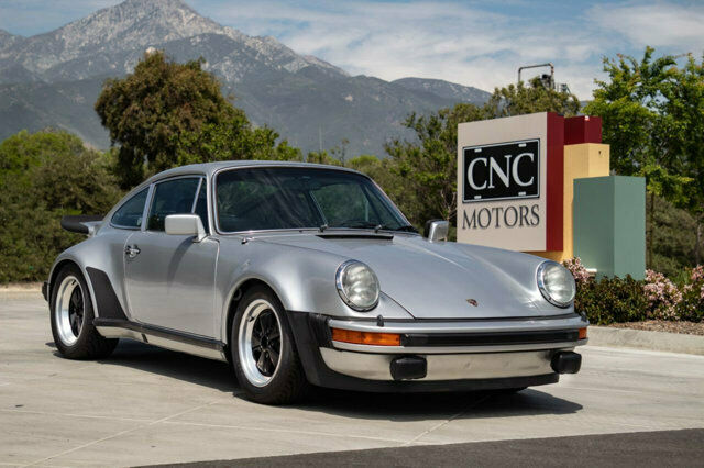 Porsche 911 1977 image number 0