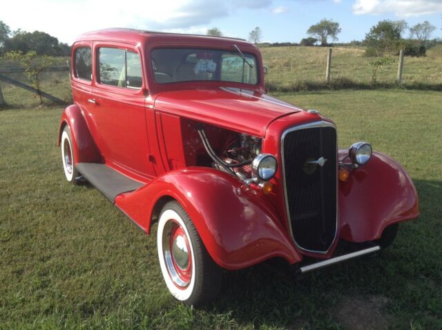 Chevrolet master deluxe 1934 image number 1