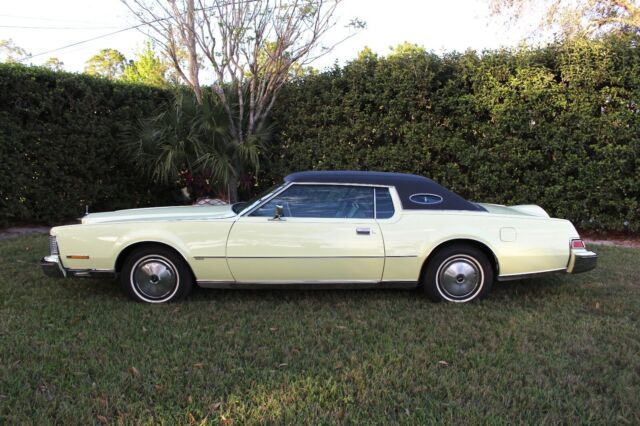 Lincoln Continental 1974 image number 25