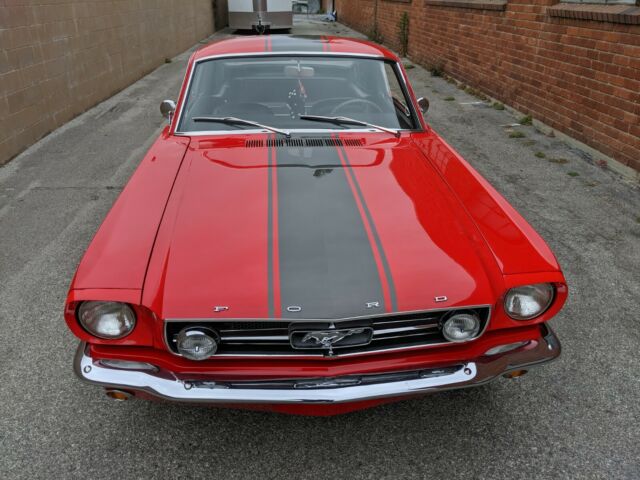 Ford Mustang 1965 image number 2