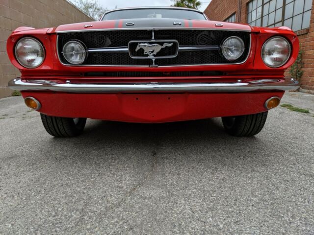 Ford Mustang 1965 image number 29