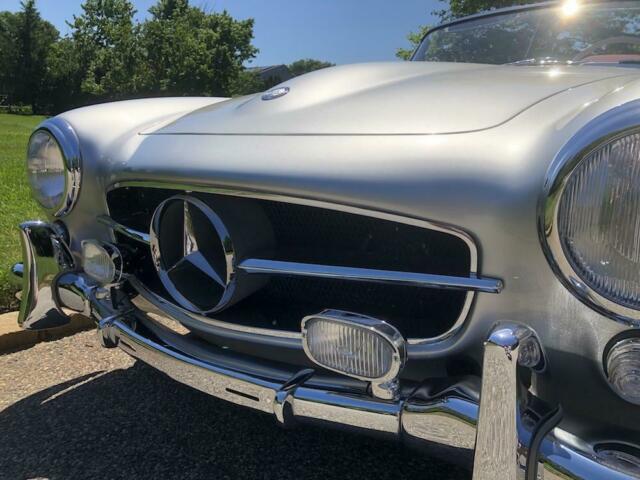 Mercedes-Benz SL-Class 1959 image number 20