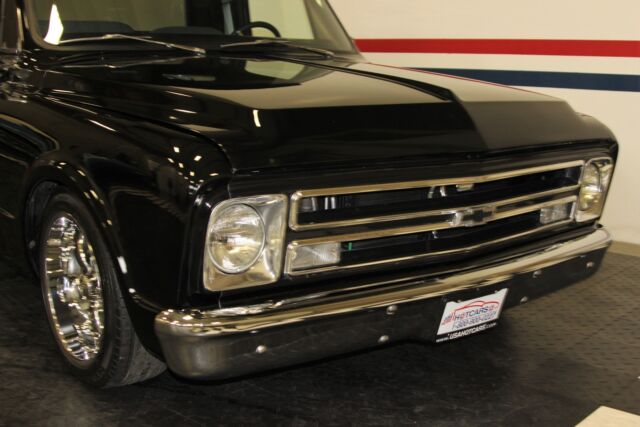 Chevrolet C-10 1967 image number 31