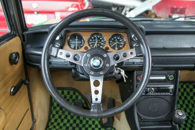 BMW 2002 1976 image number 15