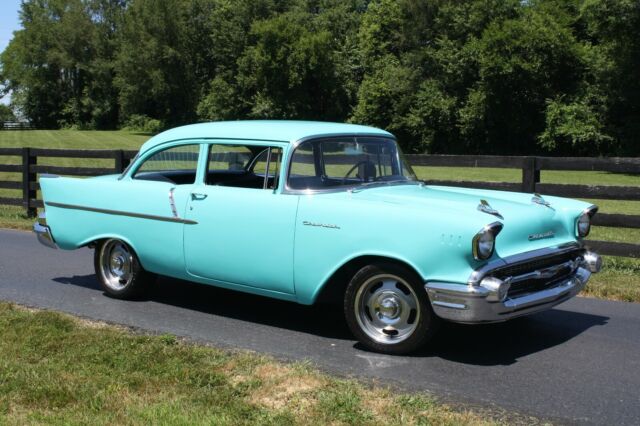 Chevrolet Bel Air/150/210 1957 image number 27