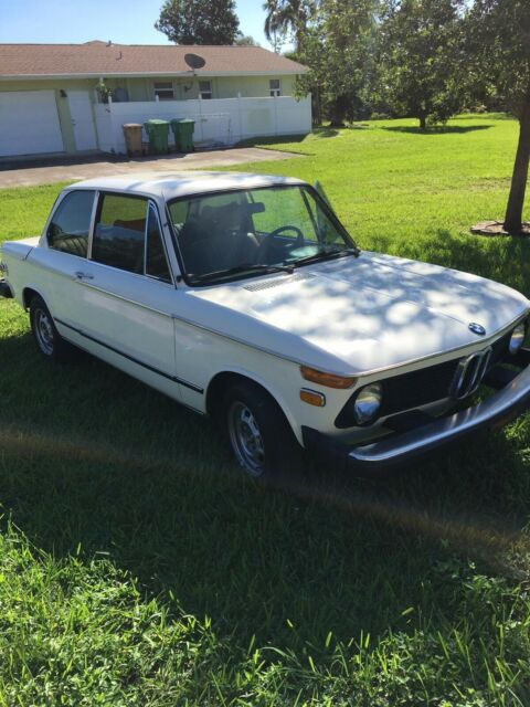 BMW 2002 1976 image number 0