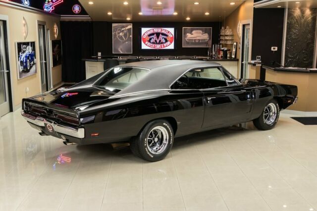 Dodge Charger 1969 image number 11