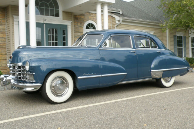 Cadillac Series 62 1947 image number 2