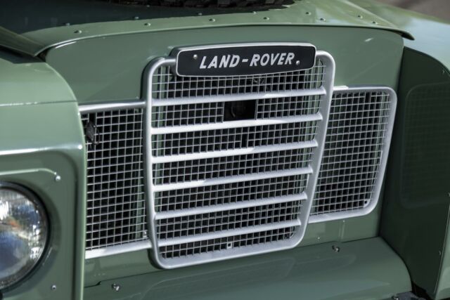 Land Rover Series 3 1972 image number 11