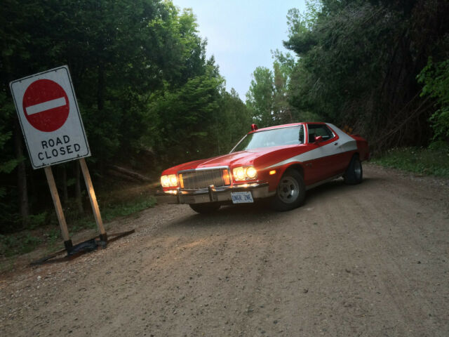 Ford Torino 1974 image number 11