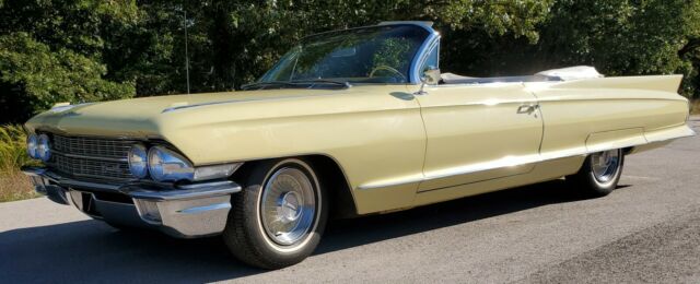 Cadillac Series 62 1962 image number 1