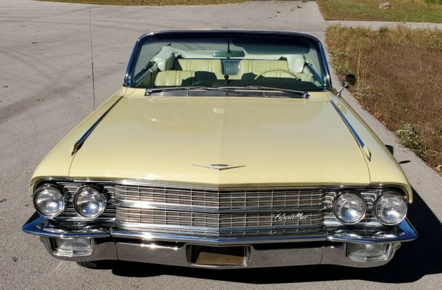 Cadillac Series 62 1962 image number 31